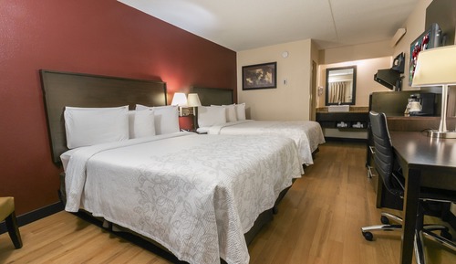 Deluxe Room, 2 Double Beds (Smoke Free)