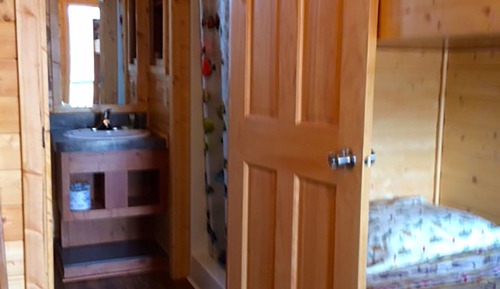 Cottage, Multiple Beds, Non Smoking, Kitchenette (Linens Included, No Pets Permitted)