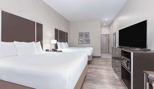 Room, 2 Queen Beds, Non Smoking