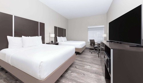 Room, 2 Queen Beds, Accessible, Non Smoking (Hearing Accessible)