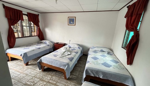 Standard Quadruple Room, Multiple Beds