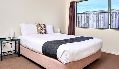 2 Bedroom Suite with Spa Bath