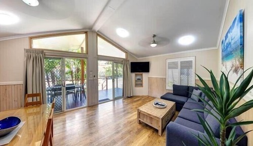 2 Bedroom Spa Cottage