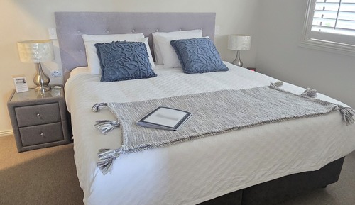 Premium Apartment, 1 King Bed, Bay View, Beachside