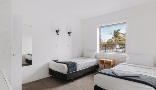 One Bedroom Apartment (with Aircon)