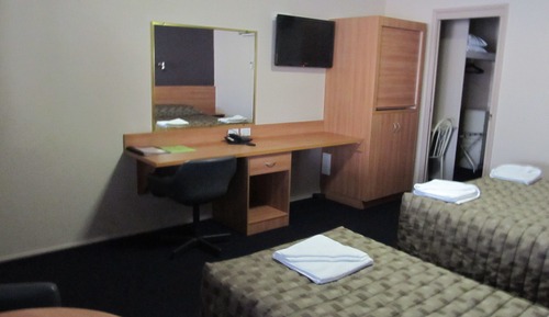 Deluxe Room, Non Smoking (Twin Room)
