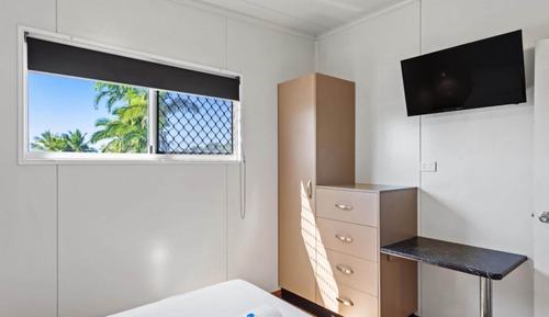 Standard 1 Bedroom - Sleeps 4
