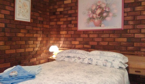 Standard Suite, 1 Bedroom, Non Smoking, Shared Bathroom (Double room)