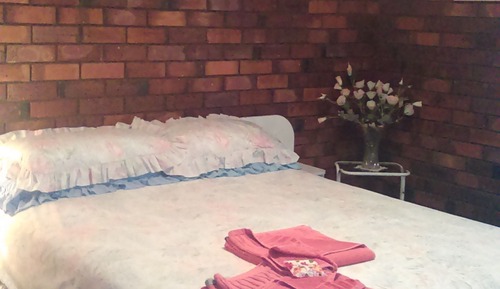 Standard Suite, 1 Bedroom, Non Smoking, Shared Bathroom (Queen room)