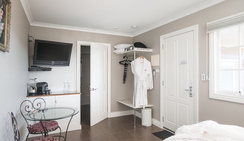 Weatherly Suite
