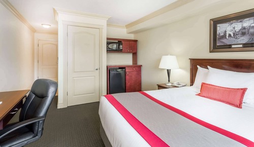 Room, 1 Queen Bed, Accessible, Non Smoking