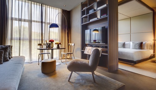 Extra ME + Junior Suite with City View (2+1)