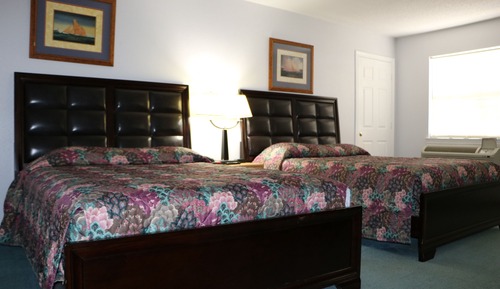 Traditional Double Room, 2 Queen Beds, Accessible, Refrigerator & Microwave (Room number 111)