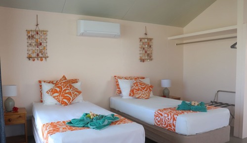 Deluxe Beachfront Bungalow