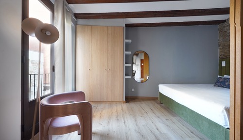 1 Bedroom Apartment with Sofa Bed