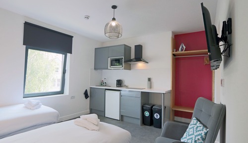 Superior Twin Room, Ensuite