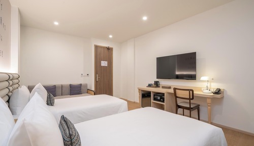 Deluxe Double or Twin Room