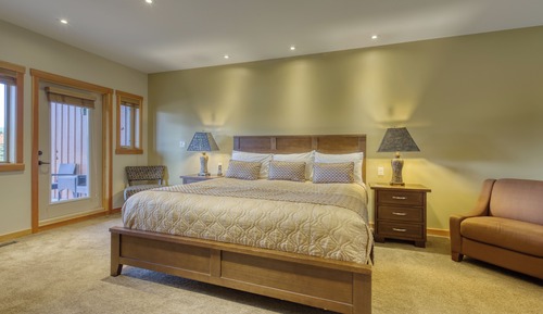 Luxury Townhome, 2 Bedrooms