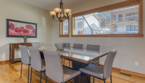 Luxury Townhome, 3 Bedrooms, Fireplace, Mountain View (Pet friendly)