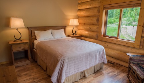 Two-Bedroom Log Home