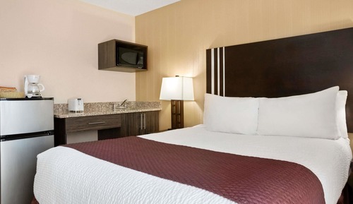 Room, 1 King Bed, Non Smoking
