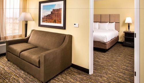 Suite, 1 Bedroom, Accessible (Communications)