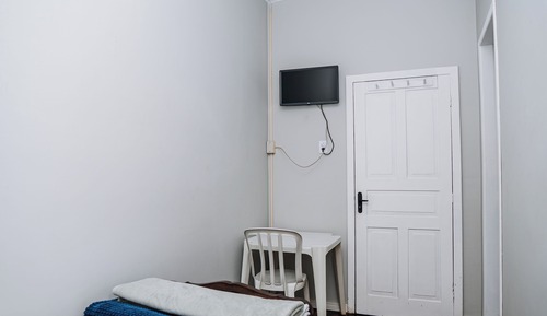 Standard Solteiro Twin, Banheiro compartilhado