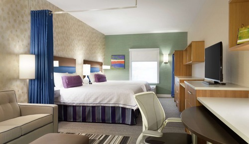 Studio, 2 Queen Beds