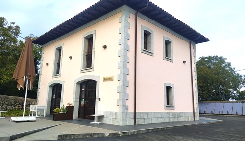 Economy Twin Room (Annex Building)