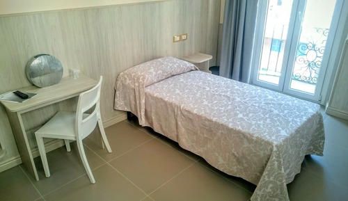 Double Room Single Use