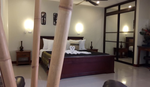 Superior Room, Pool View