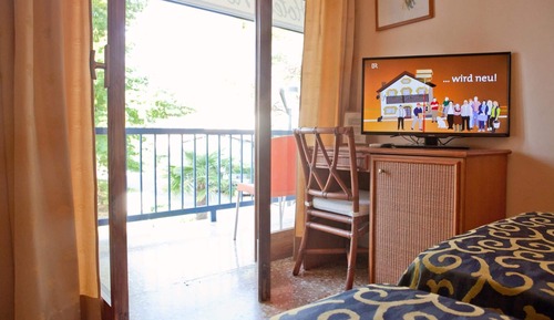 Triple Room, Balcony