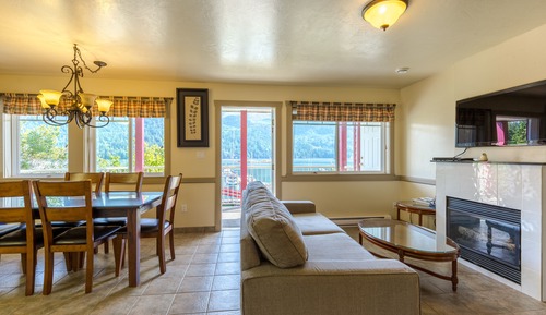 Family Suite, 2 Bedrooms, Kitchen, Ocean View (201)