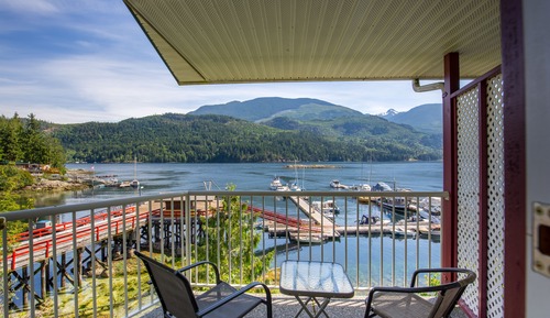 Deluxe Room, 1 King Bed, Kitchenette, Ocean View (202)