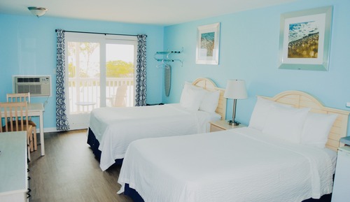Standard Room, 2 Double Beds, Balcony, Oceanfront (1st Floor )