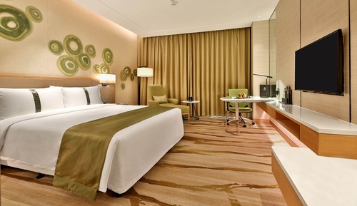 Standard Room, 1 King Bed