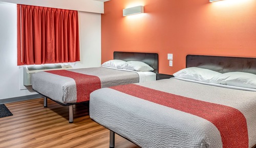 Deluxe Room, 2 Queen Beds, Non Smoking, Refrigerator & Microwave