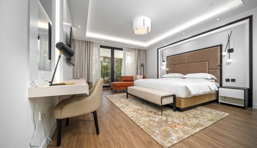 Grand Villa, 4 Bedrooms, Balcony, Garden View