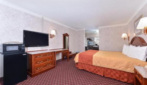 King Room - Non-Smoking