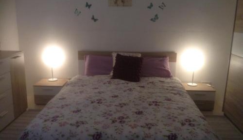 Double Room with Private External Bathroom