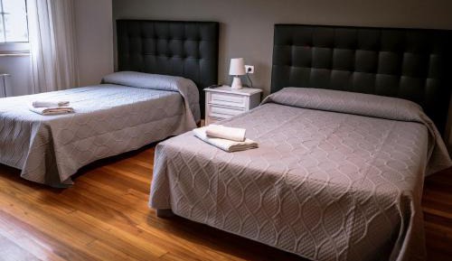 Twin Room with Private Bathroom