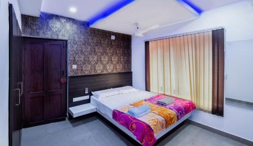 Deluxe Double Room with Shower