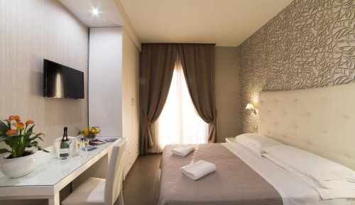 Double Room with Pool View