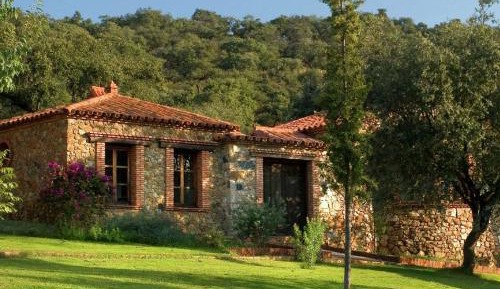 Two-Bedroom Holiday Home