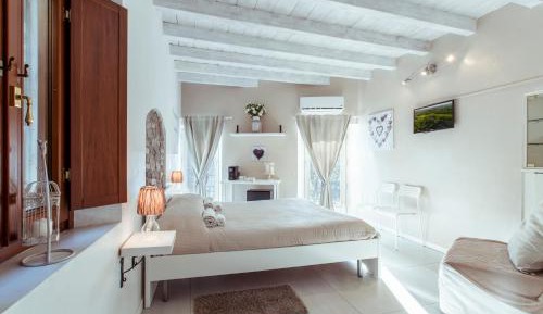 Triple Room with Bathroom