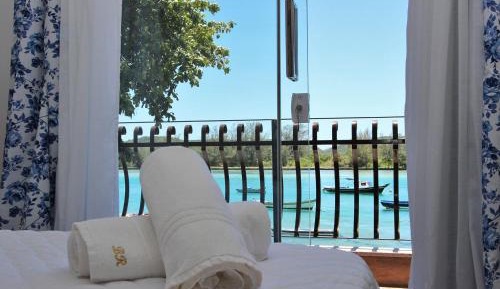 Executive Suite Lake View