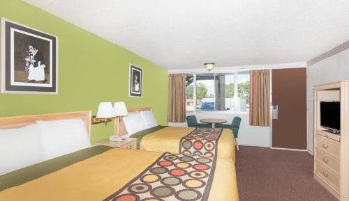 Queen Room with Two Queen Beds - Disability Access/Non-Smoking