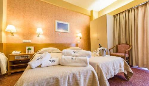 Triple Room with Balcony