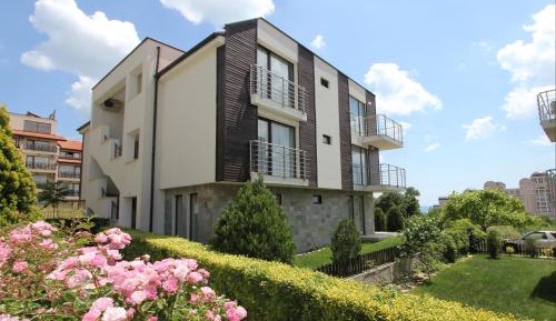 Two-Bedroom Apartment with Patio