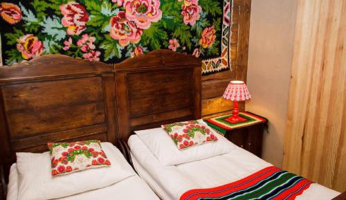 Triple Room with Mountain View